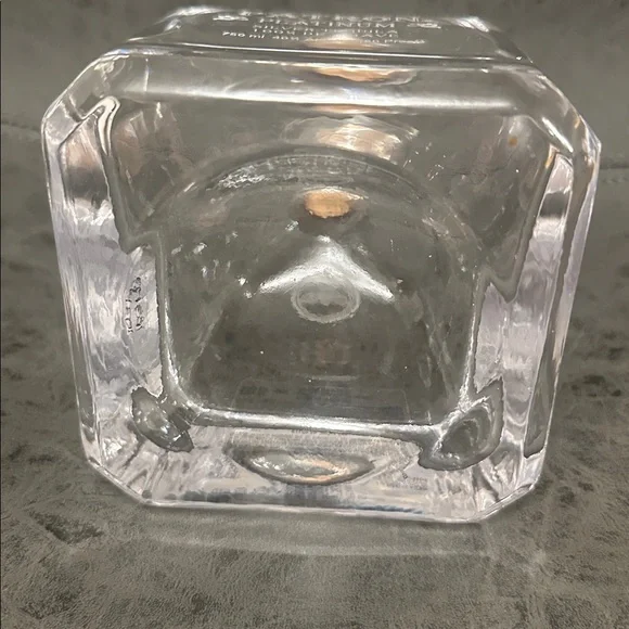 Gran Patron Platinum Glass Tequila Bottle With Silver Cork Stopper - Empty - Picture 5 of 5